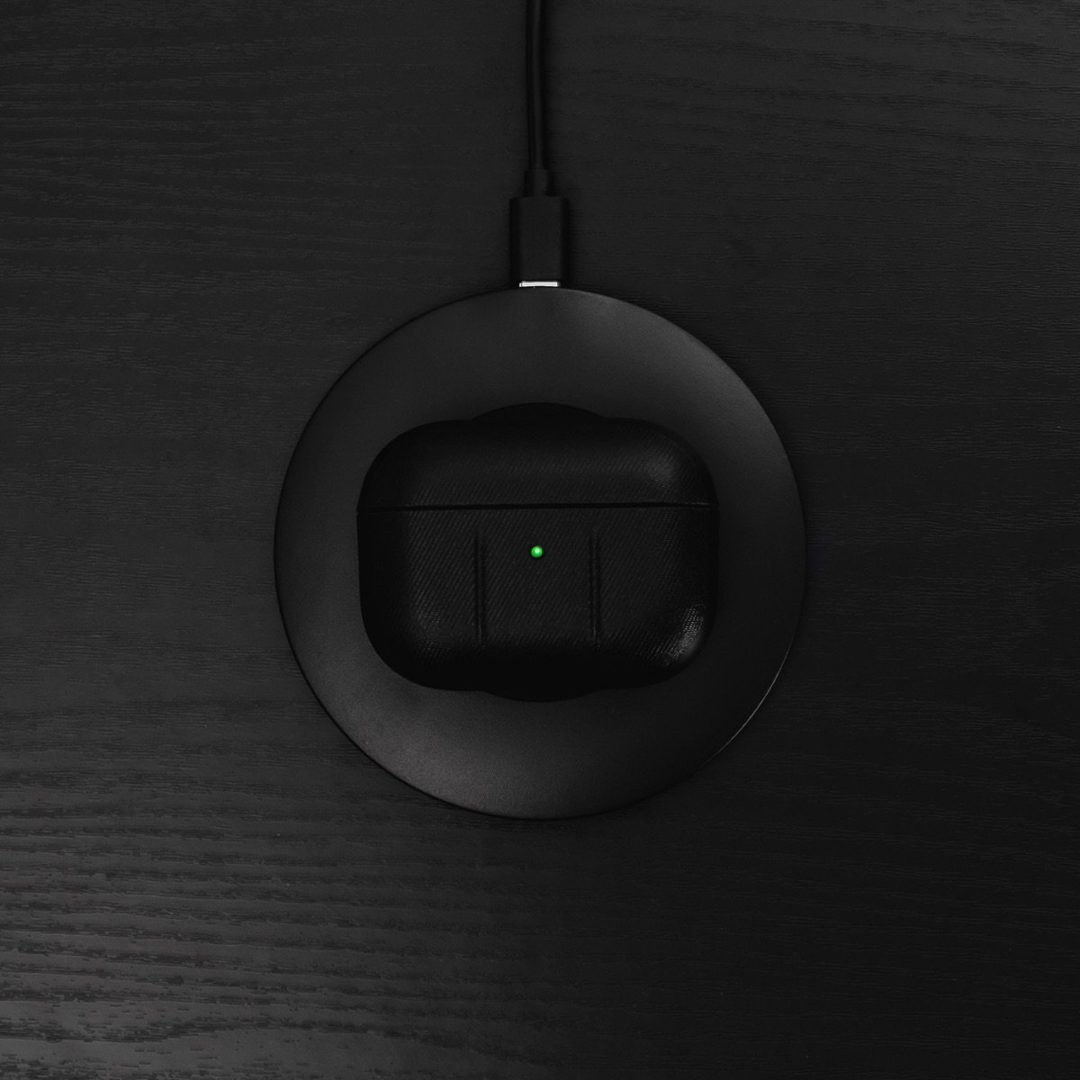 Housse noire pour AirPods