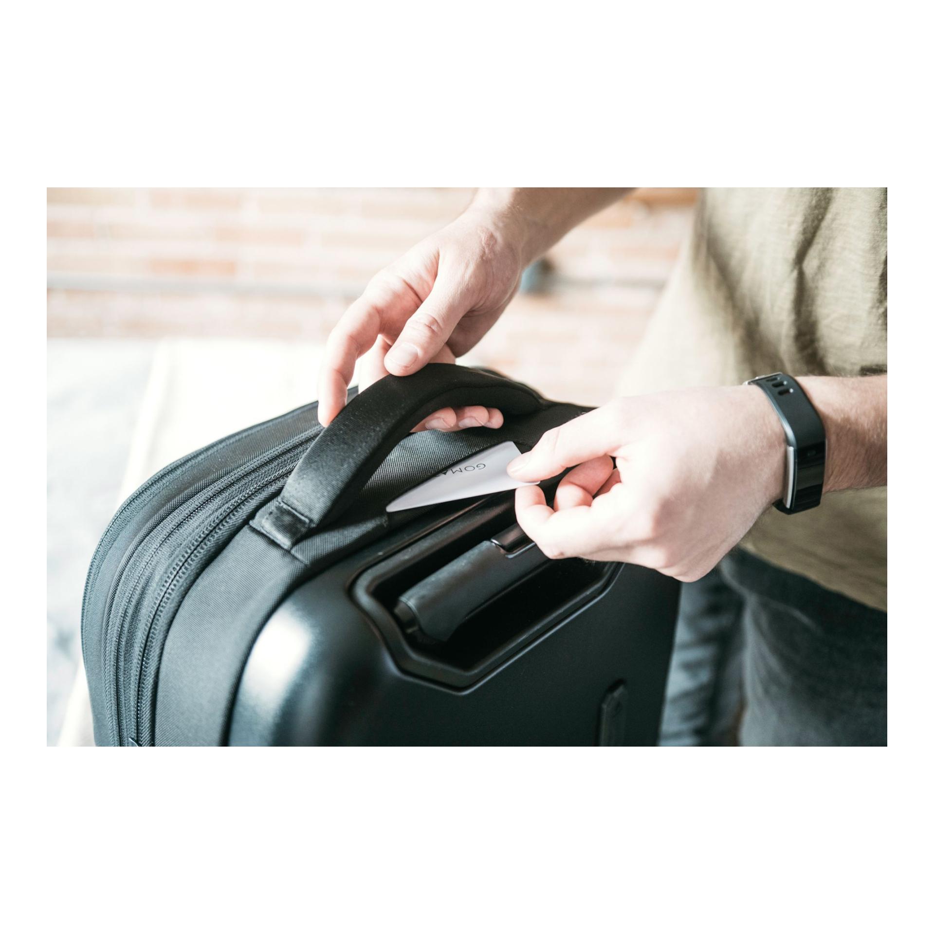 Gomatic Navigator Carry-On 37L - Schwarz