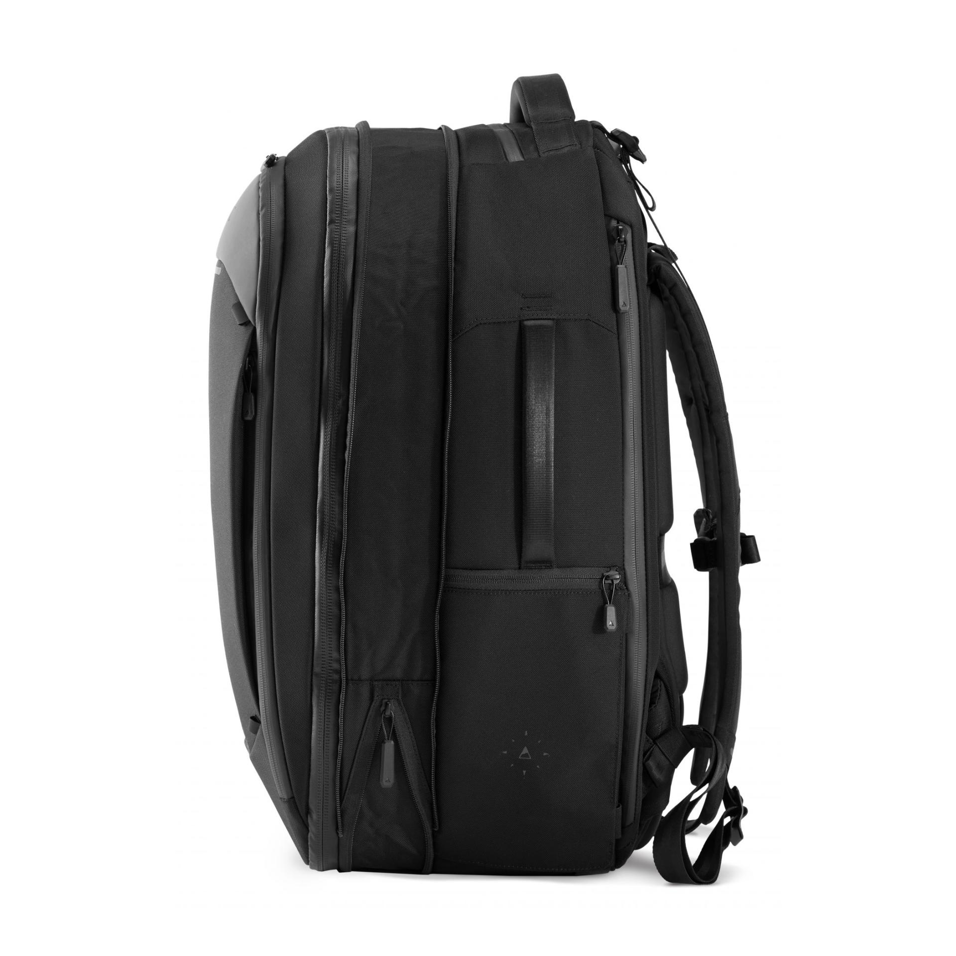 Gomatic Navigator Travel Pack 32L - Schwarz
