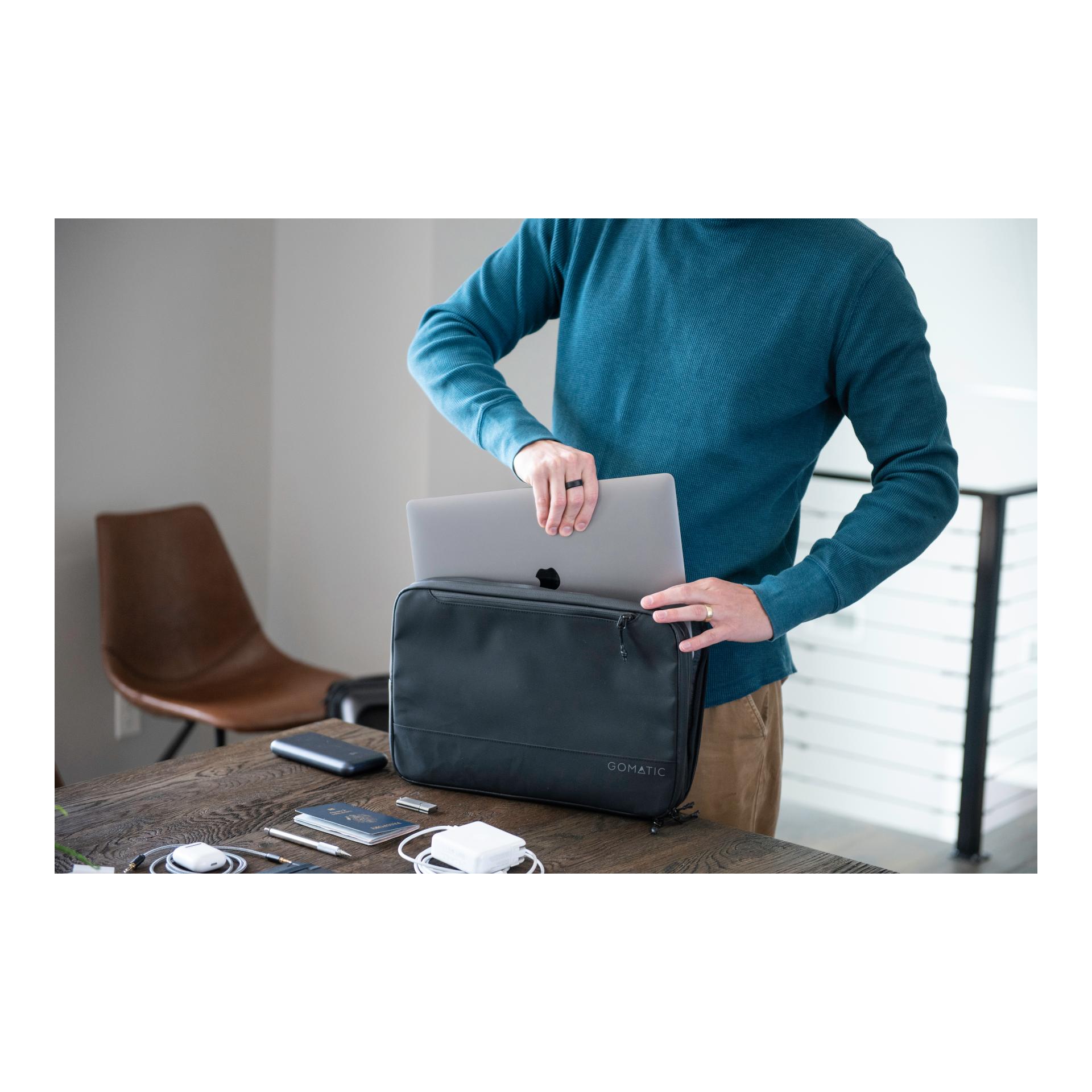 Gomatic Tech Case - Schwarz
