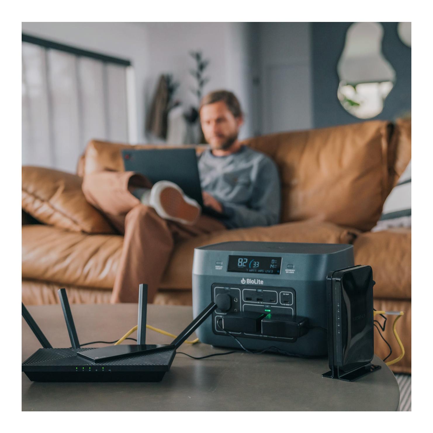 BioLite BaseCharge 600 mobile Power Station