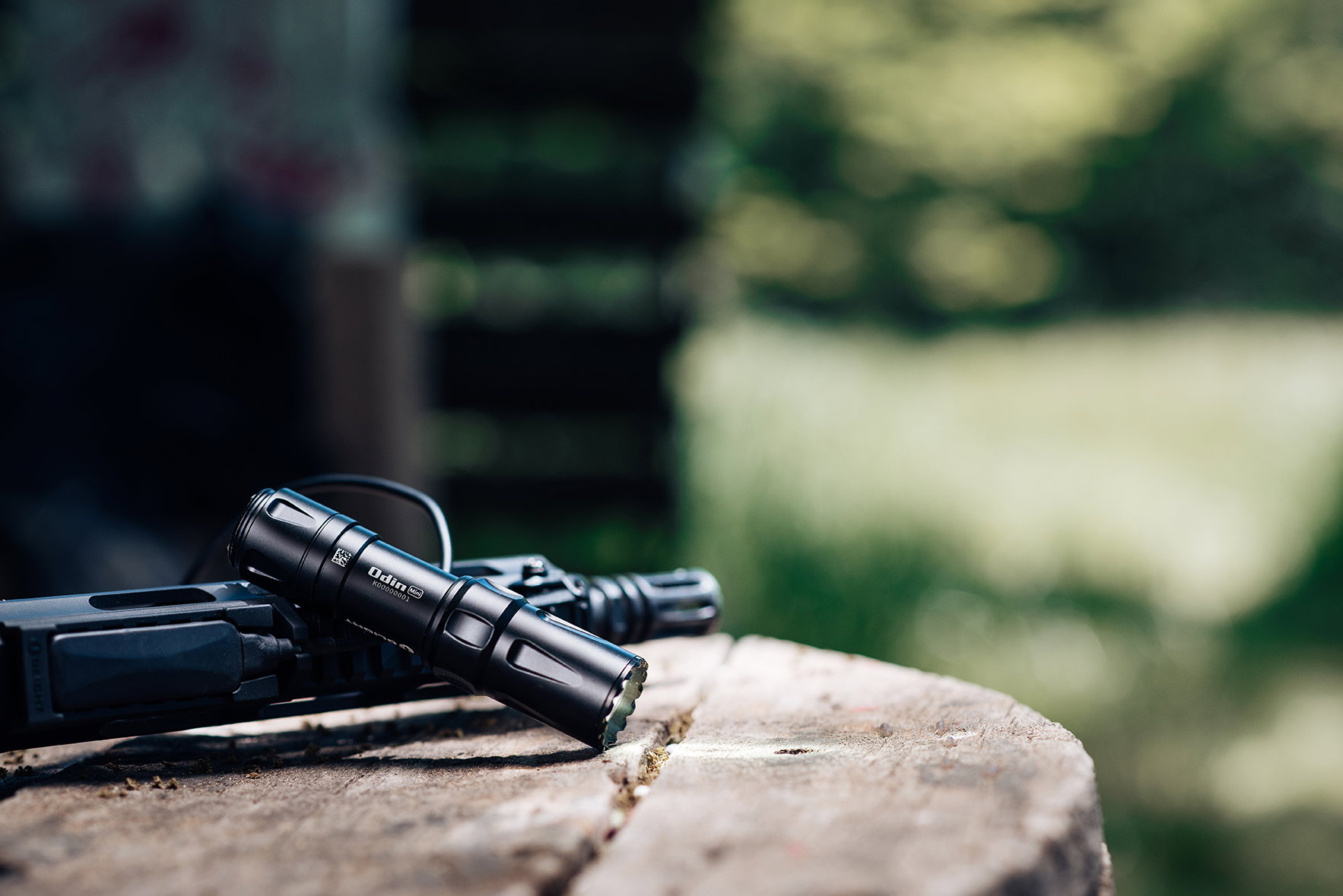 Odin mini LED Taschenlampe - Schwarz