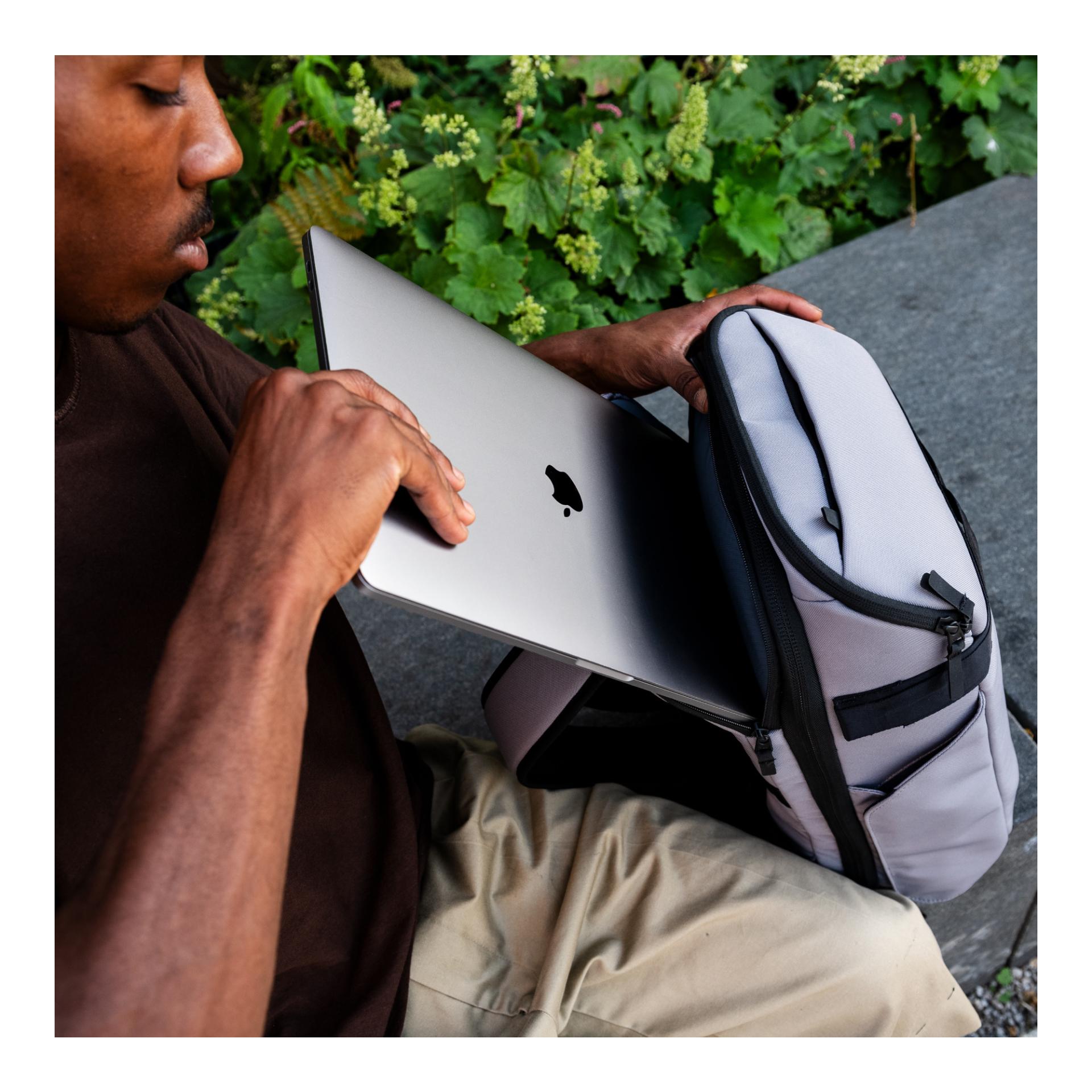 Gomatic Peter Mckinnon Luma Camera Pack 18L