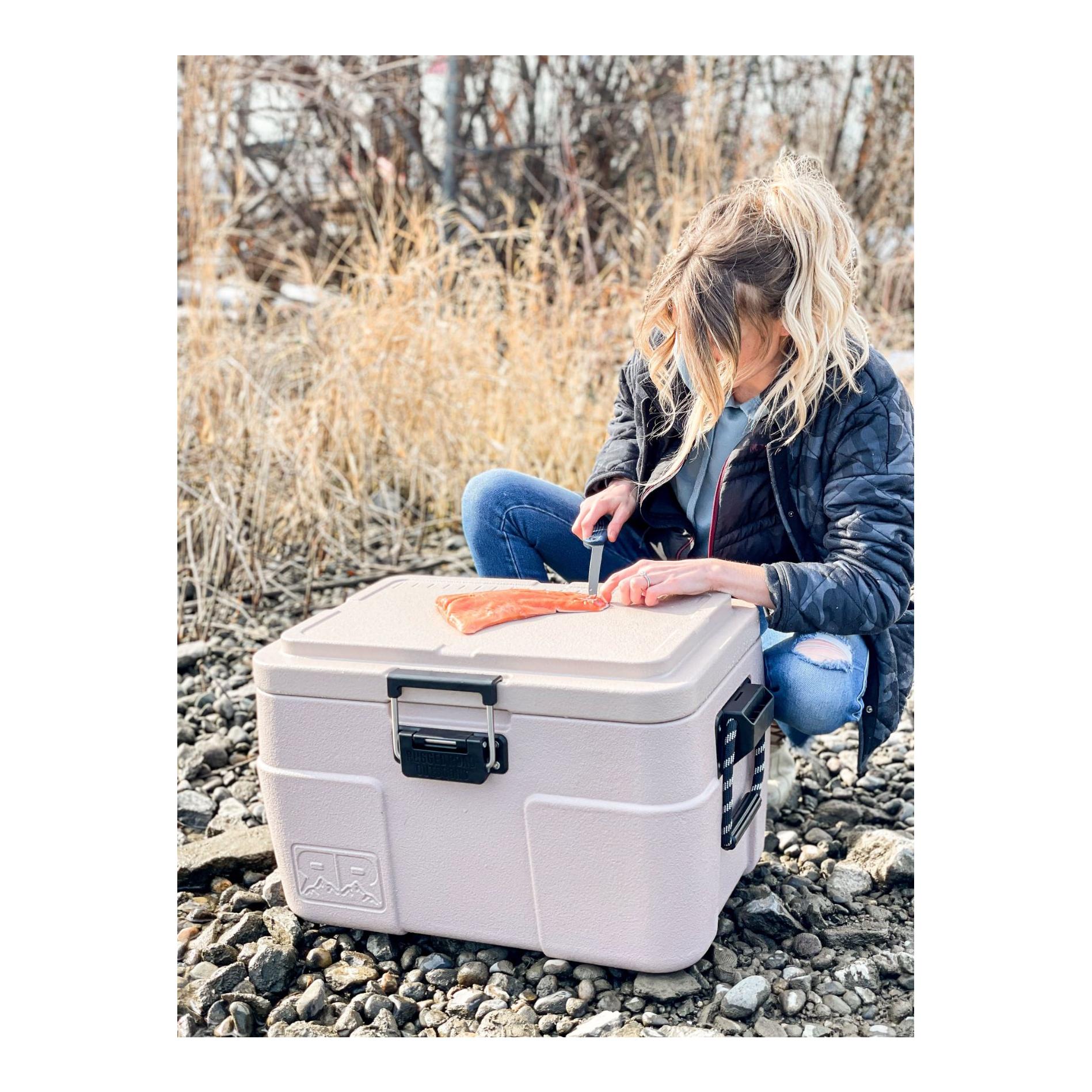 Rugged Road Cooler 85 V2 - Kühlbox