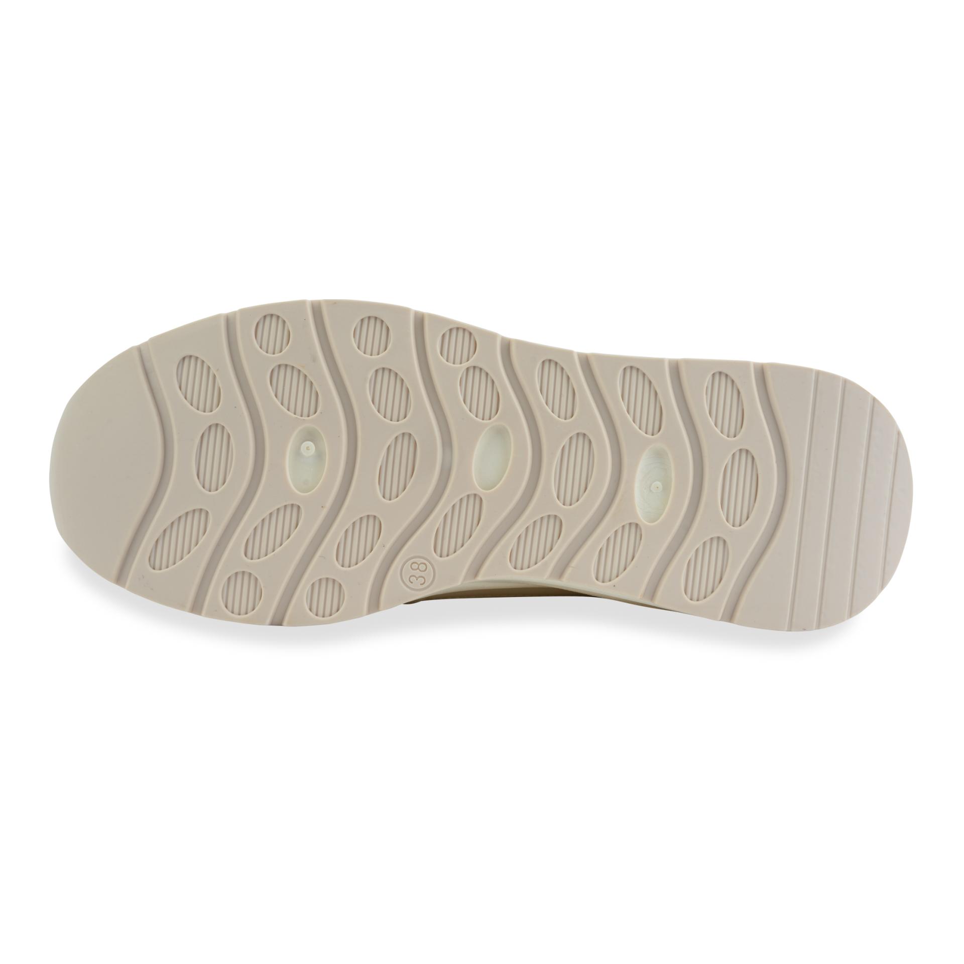 JoyFeet Sneaker Amanda
